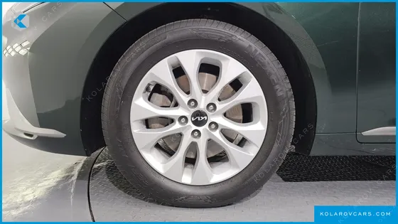 KIA K8 2.5 GASOLINE 2WD