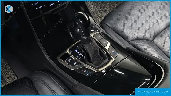 HYUNDAI GRANDEUR HG300 NOBLE