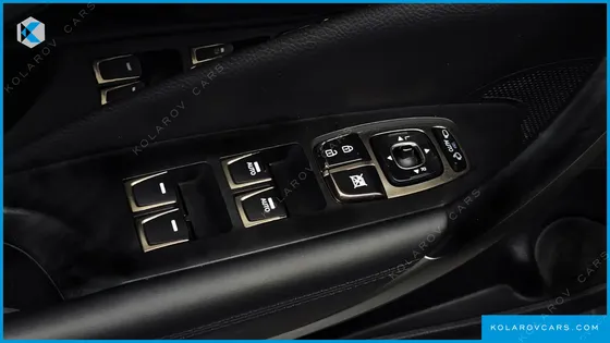 HYUNDAI GRANDEUR HG300 NOBLE