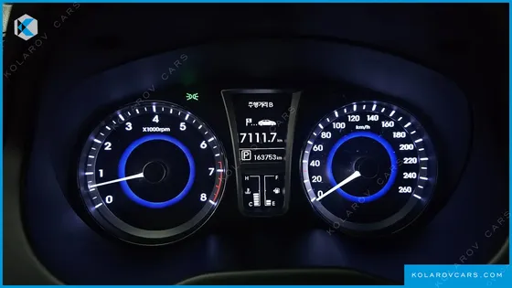 HYUNDAI GRANDEUR HG240 MODERN