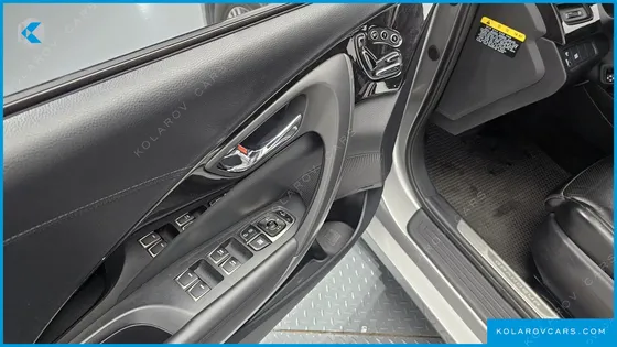 HYUNDAI GRANDEUR HG240 MODERN