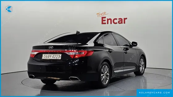 HYUNDAI GRANDEUR HG240 MODERN COLLECTION
