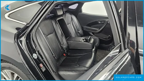 HYUNDAI GRANDEUR HG240 MODERN COLLECTION