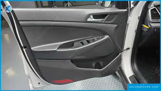 HYUNDAI TUCSON DIESEL 2.0 2WD
