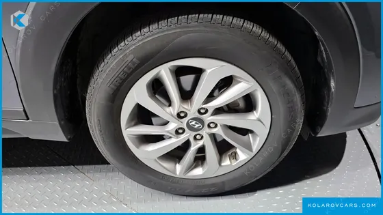 HYUNDAI TUCSON DIESEL 1.7 2WD