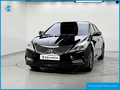 HYUNDAI GRANDEUR HG240 MODERN
