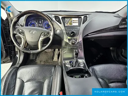 HYUNDAI GRANDEUR HG240 MODERN