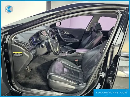 HYUNDAI GRANDEUR HG240 MODERN