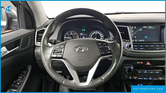 HYUNDAI TUCSON DIESEL 2.0 2WD