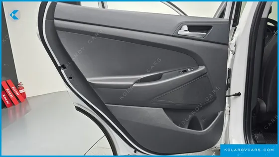 HYUNDAI TUCSON DIESEL 2.0 4WD
