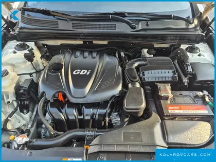HYUNDAI GRANDEUR HG240 MODERN