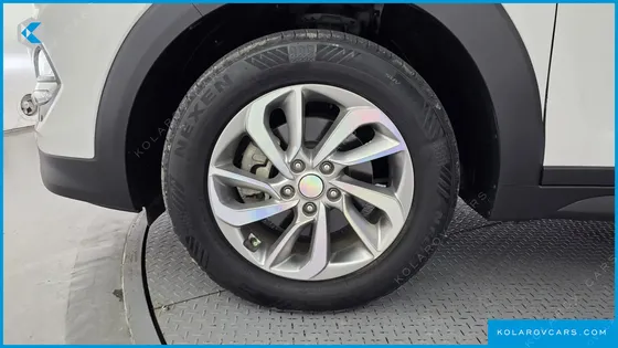 HYUNDAI TUCSON DIESEL 1.7 2WD