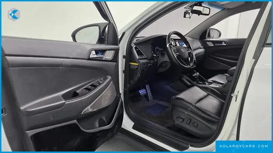 HYUNDAI TUCSON DIESEL 1.7 2WD