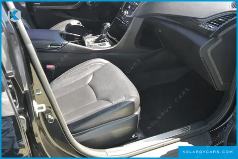 HYUNDAI GRANDEUR LPG HG300 MODERN