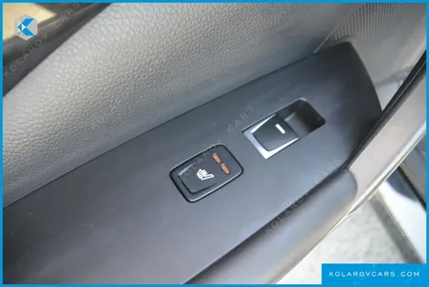 HYUNDAI GRANDEUR LPG HG300 MODERN