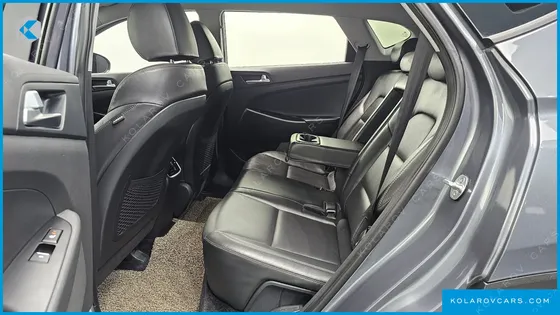 HYUNDAI TUCSON DIESEL 2.0 2WD