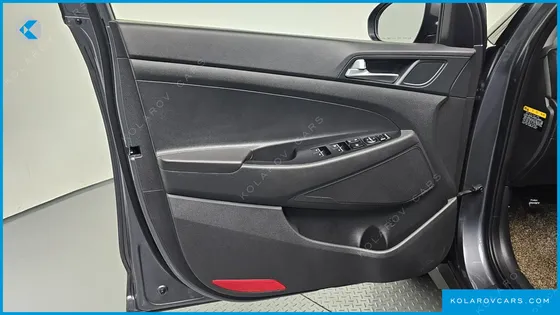 HYUNDAI TUCSON DIESEL 2.0 2WD