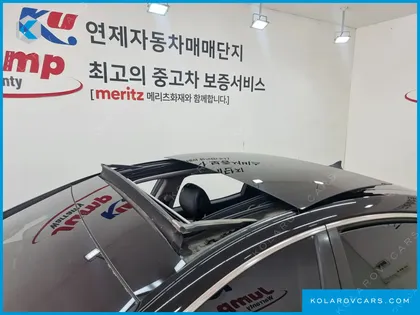 HYUNDAI GRANDEUR HG240 MODERN