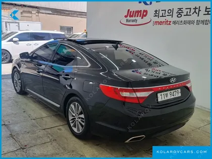 HYUNDAI GRANDEUR HG240 MODERN
