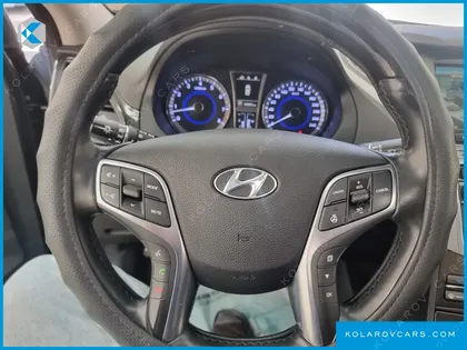 HYUNDAI GRANDEUR HG240 MODERN