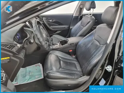 HYUNDAI GRANDEUR HG240 MODERN