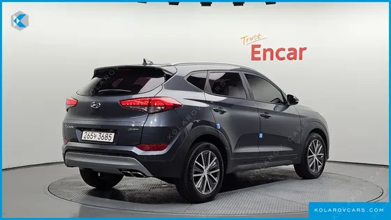 HYUNDAI TUCSON DIESEL 2.0 2WD