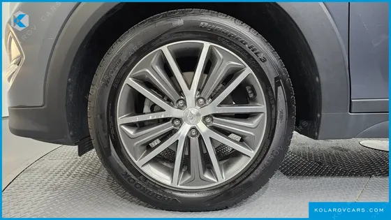 HYUNDAI TUCSON DIESEL 2.0 2WD