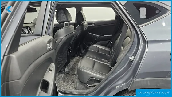 HYUNDAI TUCSON DIESEL 2.0 2WD