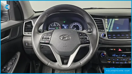 HYUNDAI TUCSON DIESEL 2.0 2WD