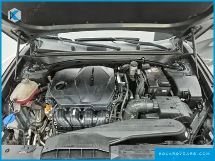 KIA K8 2.5 GASOLINE 2WD