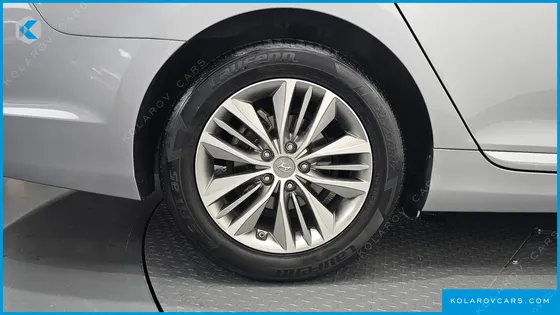 HYUNDAI GRANDEUR HG240 MODERN COLLECTION