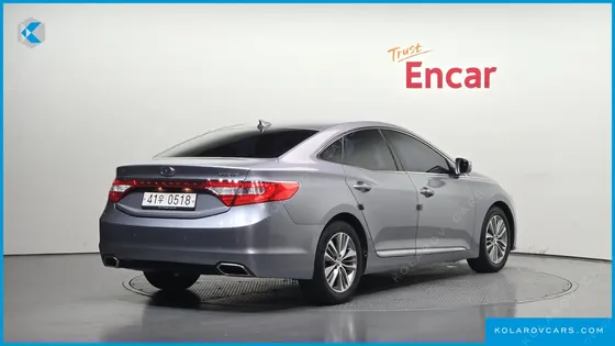 HYUNDAI GRANDEUR HG240 MODERN