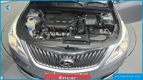 HYUNDAI GRANDEUR HG240 MODERN