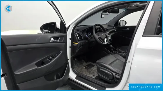 HYUNDAI TUCSON DIESEL 2.0 2WD