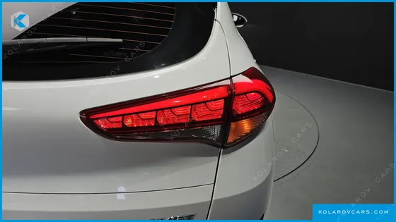 HYUNDAI TUCSON DIESEL 2.0 2WD