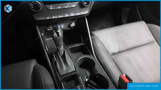 HYUNDAI TUCSON DIESEL 2.0 2WD