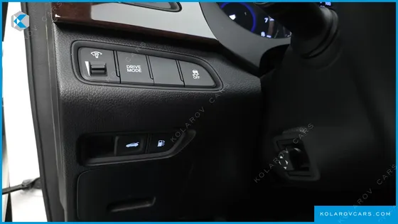 HYUNDAI GRANDEUR HG240 MODERN