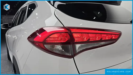 HYUNDAI TUCSON DIESEL 2.0 2WD