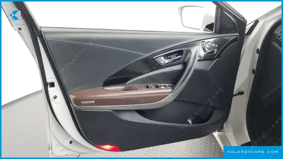 HYUNDAI GRANDEUR HG300 ROYAL