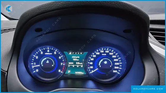 HYUNDAI GRANDEUR HG300 PREMIUM COLLECTION