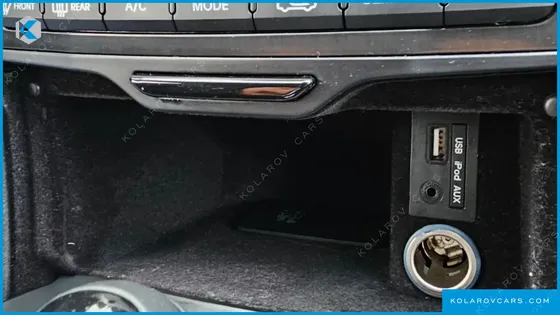 HYUNDAI GRANDEUR HG300 PREMIUM COLLECTION