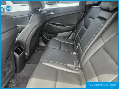 HYUNDAI TUCSON DIESEL 2.0 2WD