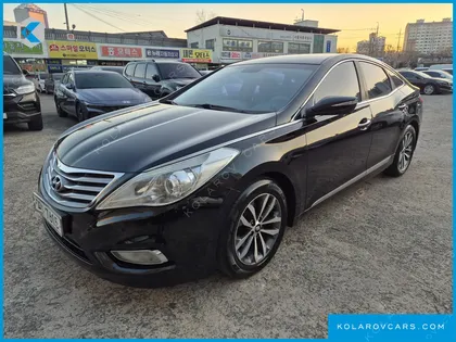 HYUNDAI GRANDEUR HG240 LUXURY