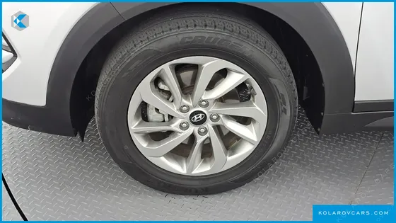HYUNDAI TUCSON DIESEL 2.0 4WD