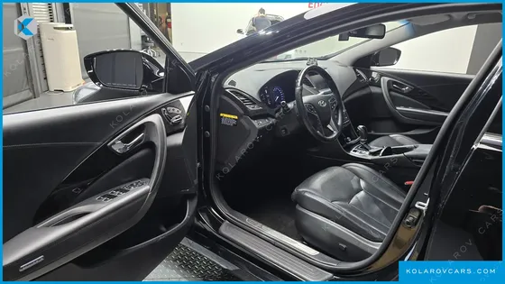 HYUNDAI GRANDEUR HG240 MODERN