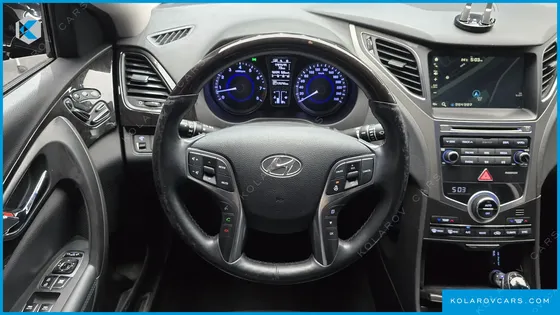 HYUNDAI GRANDEUR HG240 MODERN