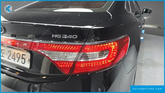 HYUNDAI GRANDEUR HG240 MODERN