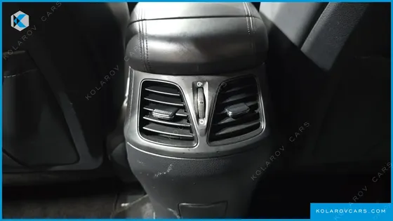 HYUNDAI GRANDEUR HG240 MODERN