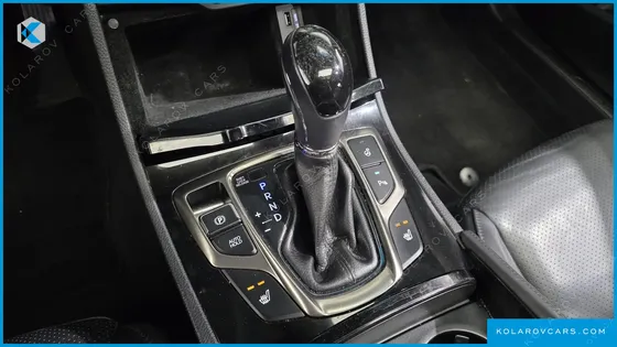 HYUNDAI GRANDEUR HG240 LUXURY