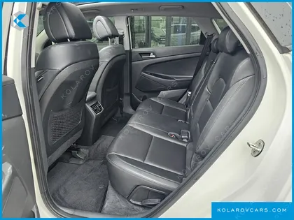 HYUNDAI TUCSON DIESEL 2.0 2WD